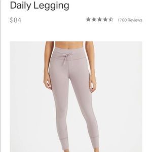 Vuori Daily Legging in Dusk